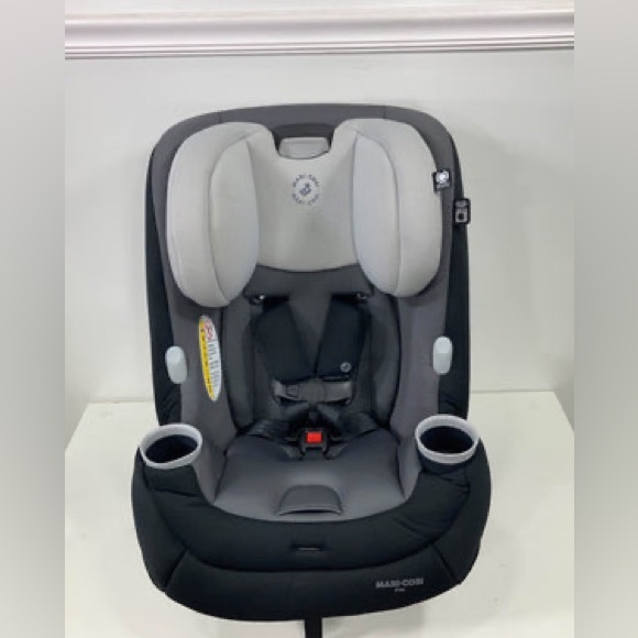 COPY - Maxi-Cosi Pria All-in-One Convertible Car seat 2022 - Picture 3 of 7